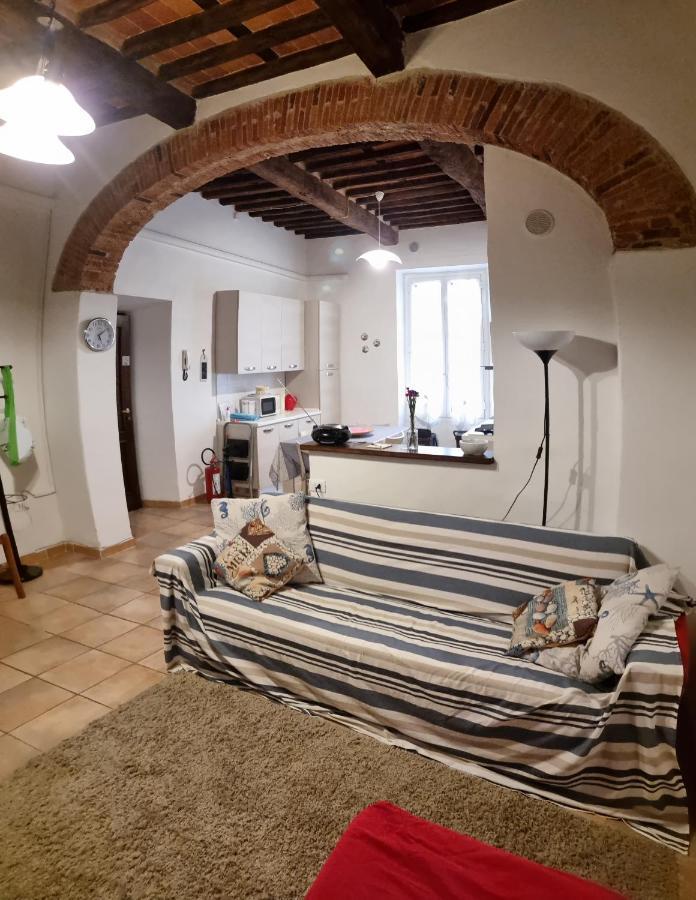 Onda Blu - Bilocale Con Aria Condizionata A Due Passi Dal Castello E Dal Torrione E Rivellino Apartment Piombino Exterior foto