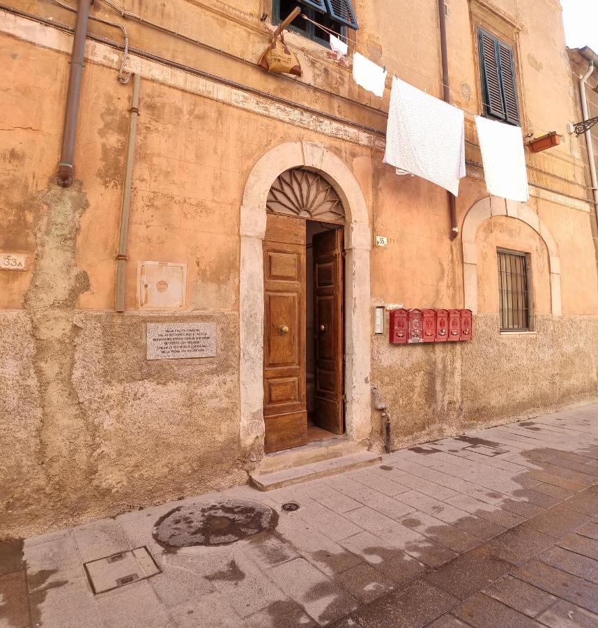 Onda Blu - Bilocale Con Aria Condizionata A Due Passi Dal Castello E Dal Torrione E Rivellino Apartment Piombino Exterior foto